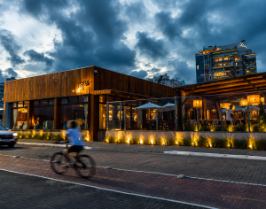 restaurantes de Balneário Camboriú - Aspas Praia Brava